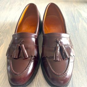Allen Edmonds cherry brown Newport Tassel Loafer size 11